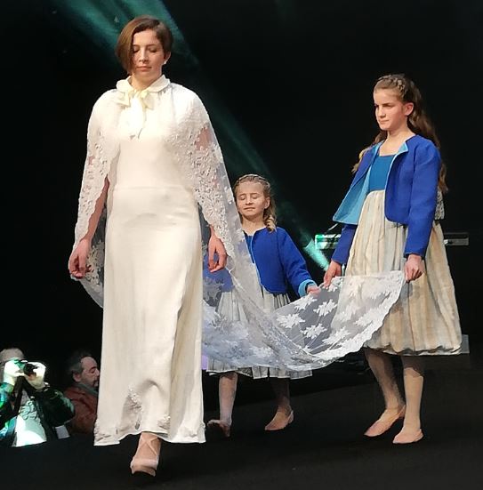 Les enfants d'honneur de Fifi au jardin Mariages_i12345