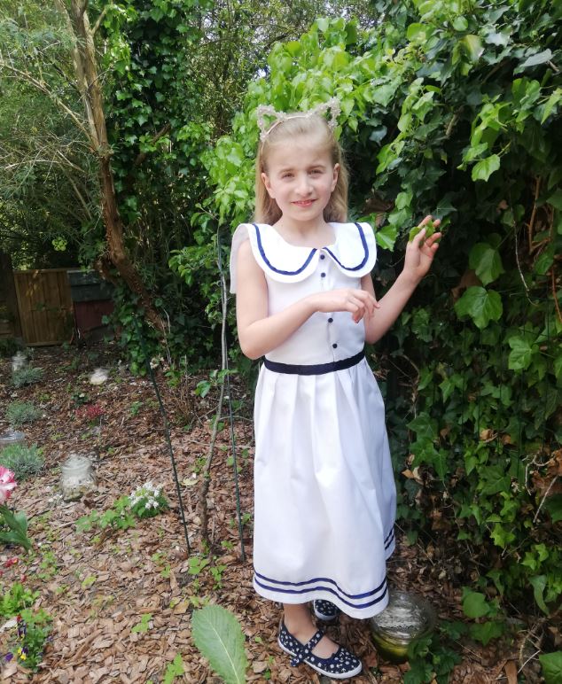 Les enfants d'honneur de Fifi au jardin Mariages_i123456789123456