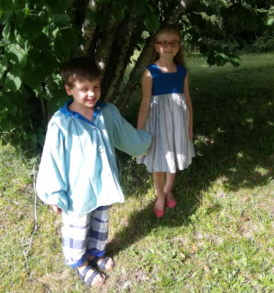 Les enfants d'honneur de Fifi au jardin Mariages_i12345678912345678912345