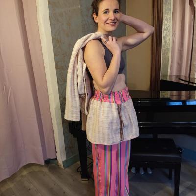 Pantalon veste rose facon chanel fifi au jardin i2