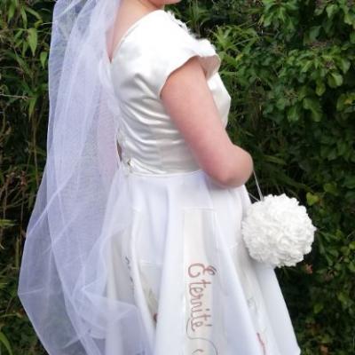 Robe Les Créations _Les Mariées de Fifi au jardin_ robe et traîne _i4