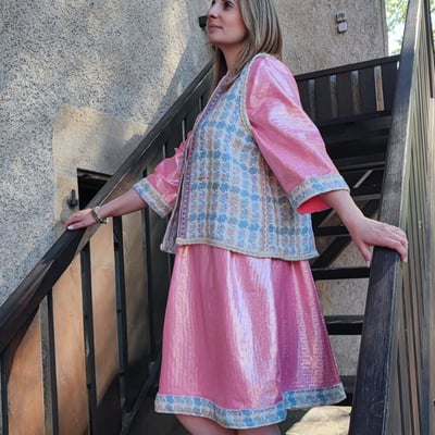 Robe rose lycra et laine recycles forme empire collection deuxieme vie fifi au jardin i13