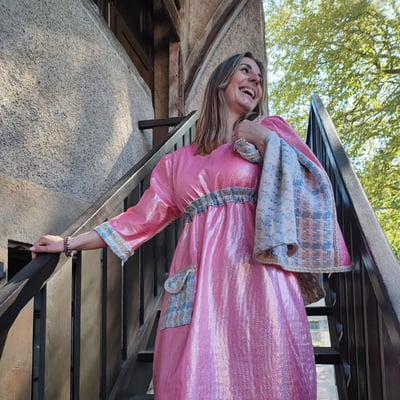 Robe rose lycra et laine recycles forme empire collection deuxieme vie fifi au jardin i27