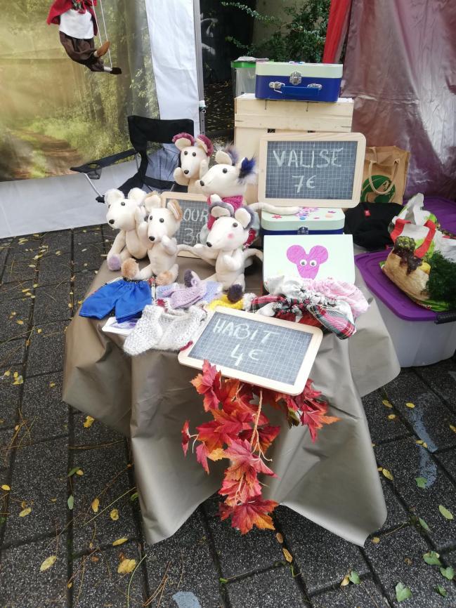 Fifi au jardin à Strasbourg