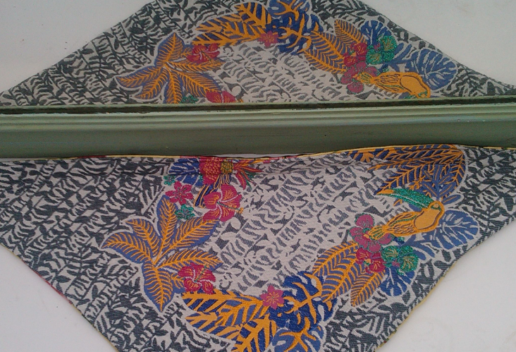 Bandana reversible les compagnons de fifi fifi au jardin creations i8 1